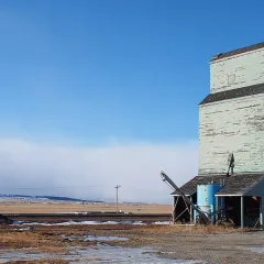 The grain elevator at Pincher Station