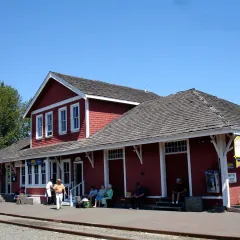 The railway station in Courtenay